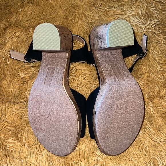 AE American Eagle sandal chunk 4” heel and platform foot - Picture 6 of 6